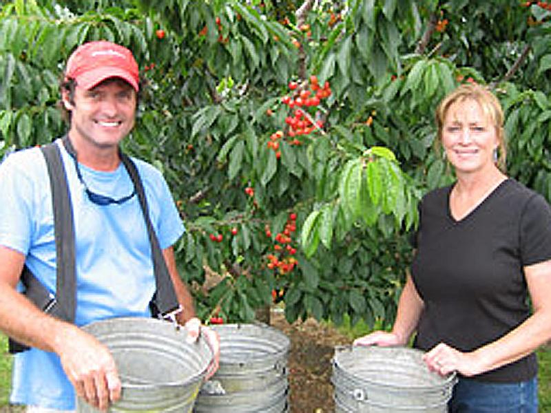 Johnson Farm Eric Jill.jpg